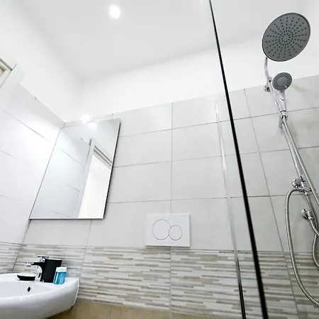 Modern Luxury *