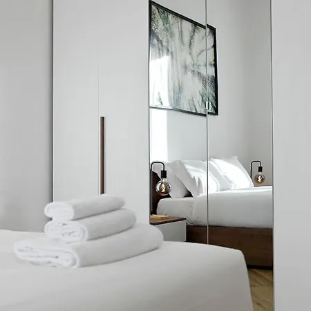 Modern Luxury 아파트 *